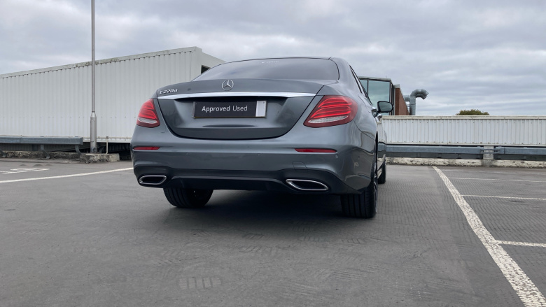 Mercedes-Benz E-Class E220d AMG Line Night Edition Prem + 4dr 9G-Tronic Diesel Saloon